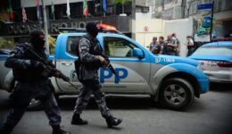 FF_Policia-realiza-operacao-apos-ataque-a-base-UPP-Copacabana-pavao-pavaozinho_002