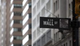 wall-street-sign-1475047230WaT