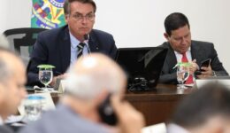 Jair Bolsonaro em videoconferência com governadores do Sul. (Marcos Corrêa/Agência Brasil)