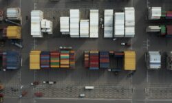 A crise do neoliberalismo já vinha de antes (Tyler Casey/Unsplash)