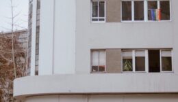 luis-villasmil-SCYaMb85QuU-unsplash