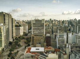 pag04_Le_Monde_Edicao_160_BR-Cidades_Foto_Jonas_Pacheco-Unsplash-1024x576