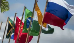 aa_923609-brics_1