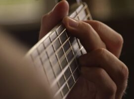 guitar-6683101_1280