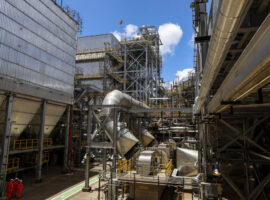 Petrobras inaugura unidade de abatimento de emissões de gases S