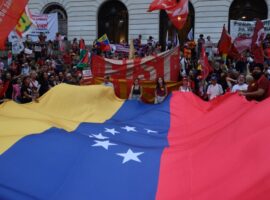 Protesto contra invasão dos EUA na Venezuela