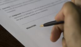 writing-hand-business-brand-contract-drawing-854908-pxhere.com