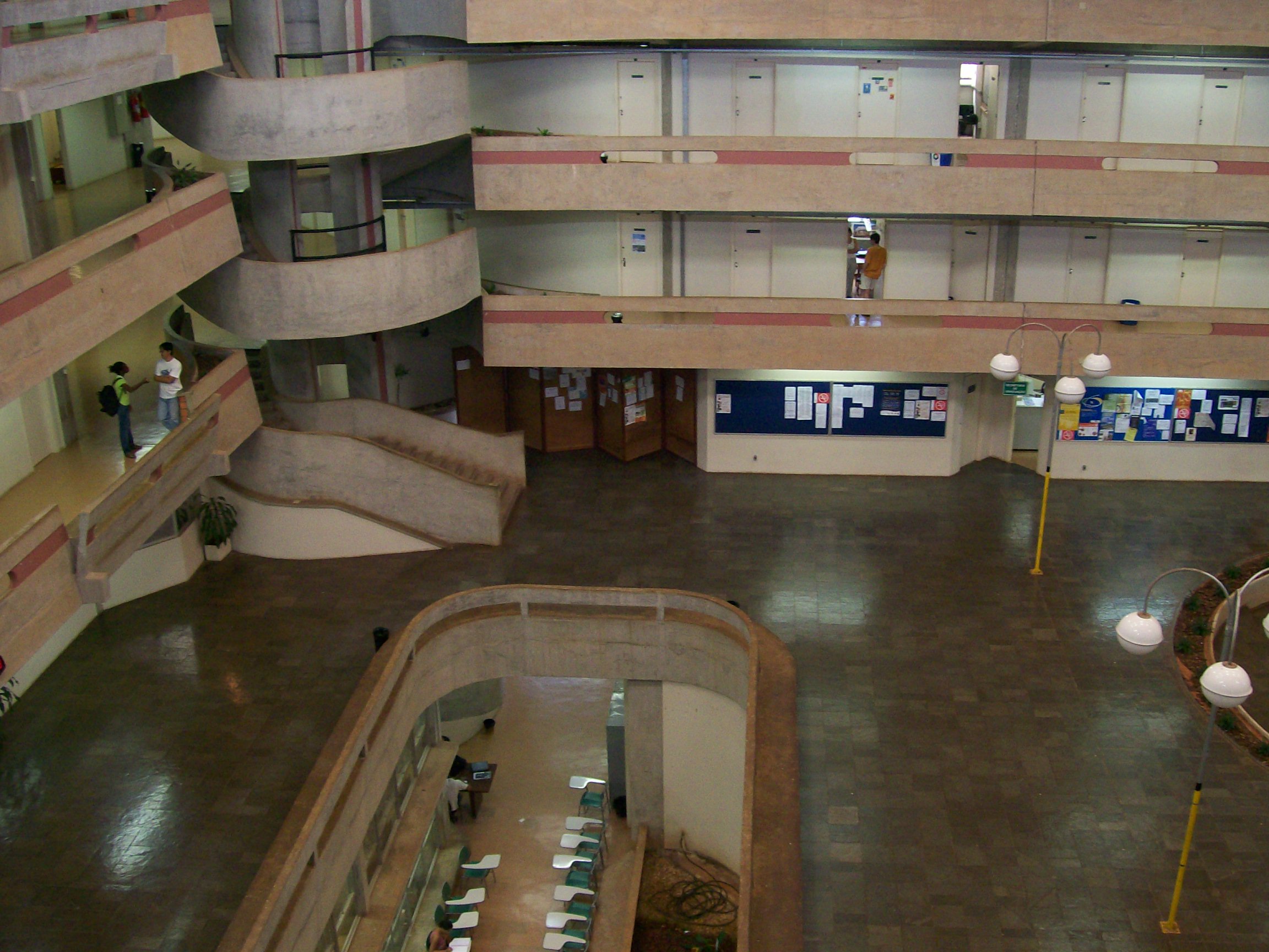 Fotografia de uma das maiores universidades da América Latina, a Universidade de Campinas