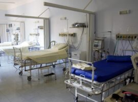 building-room-bed-hospital-doctor-medical-surgery-operating-theater-340637