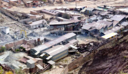 Potosi_Décembre_2007_-_Industrie_Minière