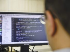 Núcleo_de_Tecnologia_da_Informação_(31305946896)