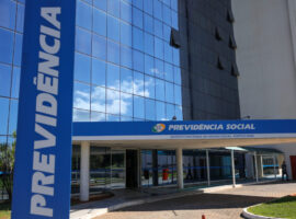 Entrevista com o presidente do INSS, Gilberto Waller