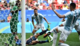 Argentina_x_Honduras_-_Futebol_masculino_-_Olimpíadas_Rio_2016_(28896602475)