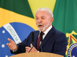 Brasília (DF), 18/12/2025 - O presidente Luiz Inácio Lula da Silva dá entrevista coletiva durante café da manhã com jornalistas, no Palácio do Planalto. Foto: Marcelo Camargo/Agência Brasil