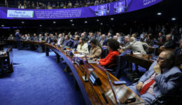 Sessão Senado para debater escala 6X1