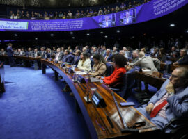 Sessão Senado para debater escala 6X1
