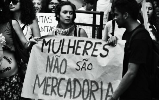 Bloco_das_Mulheres_na_Luta_Contra_a_Violencia_do_Estado_n_Dia_da_Mulher_-_Belo_Horizonte_-_08_03_2013_8539276277.jpg