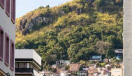 Como a riqueza reproduz a desigualdade brasileira