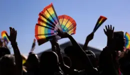 parada-lgbtwidexl-9fd407bc