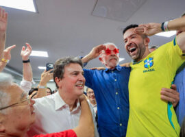 25.10.2026 - Lula é reeleito Presidente do Brasil