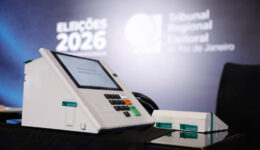 TRE apresenta urna eletrônica para as Eleições 2026